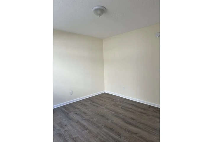 $1795 : WESTMINSTER APARTAMENTOS image 6