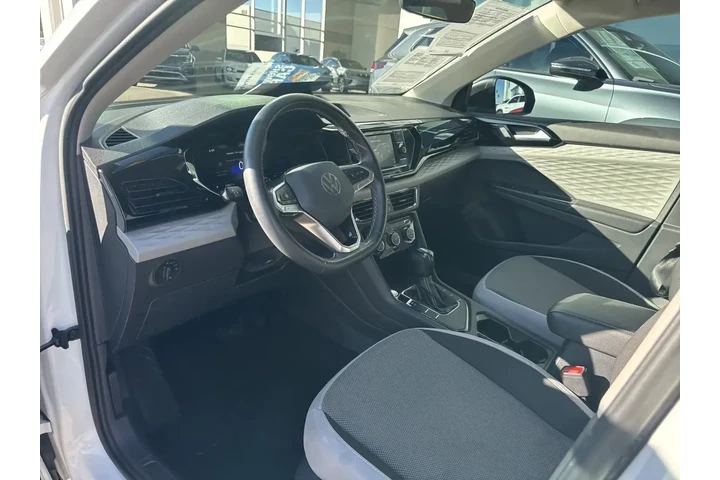 Volkswagen Taos 2023 S 4dr S image 10
