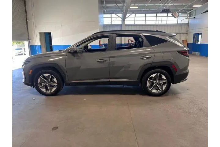 $21860 : Hyundai TUCSON 2025 SEL 4dr image 6