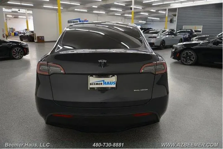 $28998 : Tesla Model Y 2024 AWD Long image 10