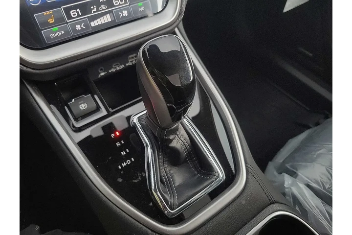 $36995 : Subaru Legacy 2025 AWD Limit image 7