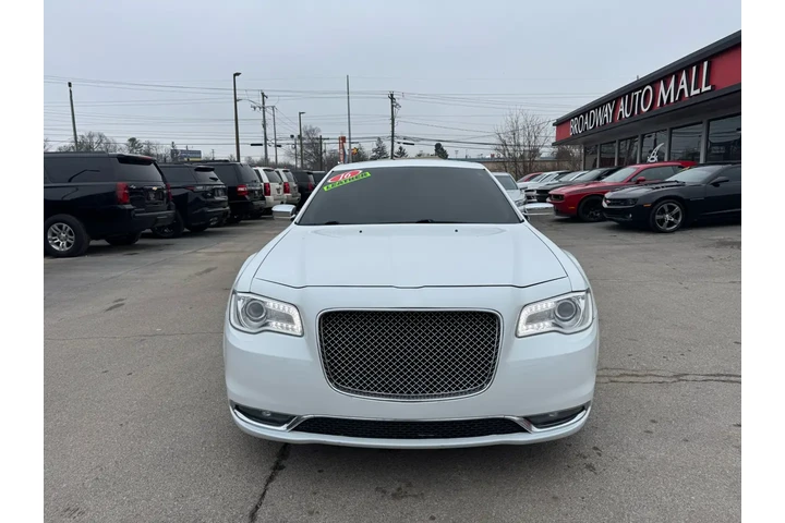 $8980 : 2016 300 4dr Sdn 300C RWD image 7