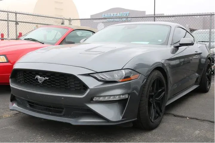 $22643 : Ford Mustang 2022 EcoBoost 2 image 2