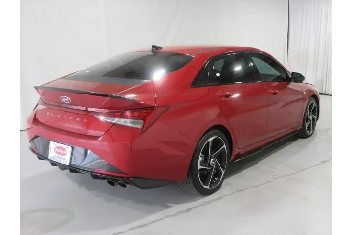$20571 : Hyundai ELANTRA 2023 N Line image 4