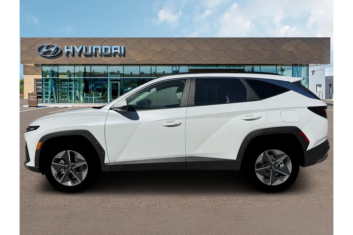 $32556 : Hyundai TUCSON Hybrid 2026 A image 3