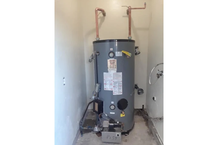 Doy servicio en (WATER HEATER) image 1