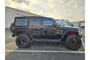 $30995 : Jeep Wrangler Unlimited 2021 thumbnail