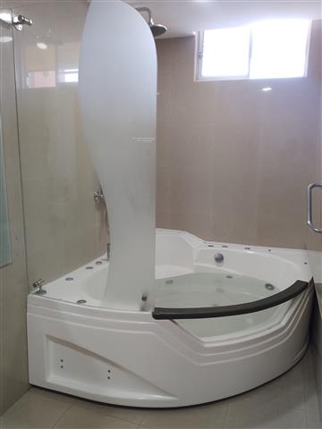 Cabina de baño e hidromasajes image 6