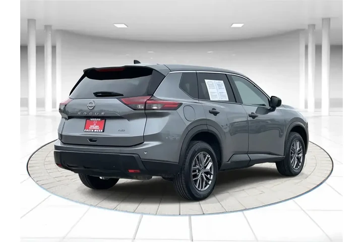 $18403 : Nissan Rogue 2024 AWD S 4dr image 4