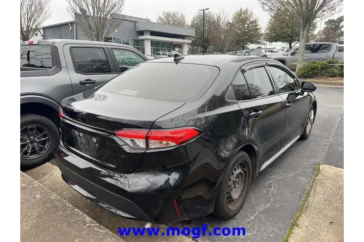 $17995 : Toyota Corolla 2022 LE 4dr S image 3