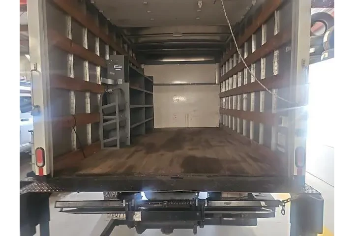 $36988 : Ford E-Series 2019 E-350 SD image 5