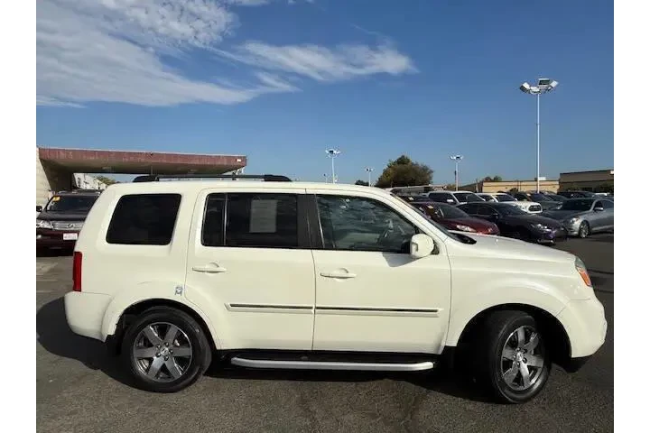 $9100 : Honda Pilot 2013 4x4 Touring image 8