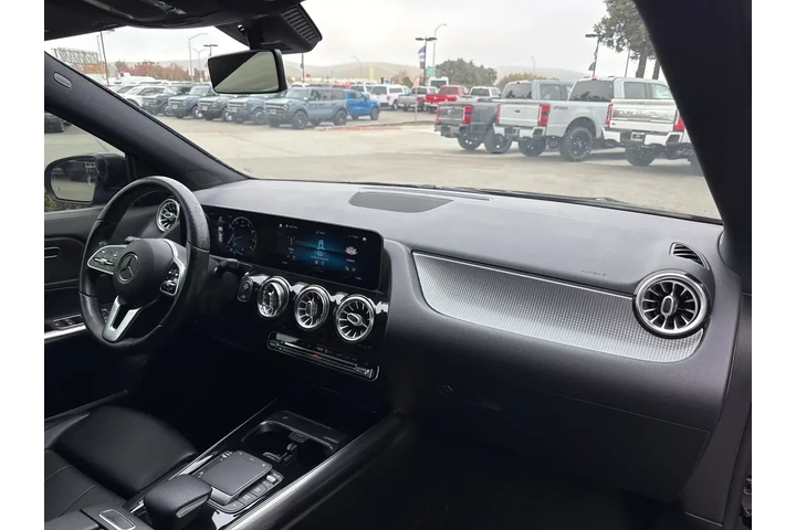 $19999 : Mercedes-Benz GLA 2021 AWD G image 10