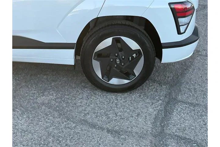 $27154 : Hyundai KONA Electric 2025 S image 5