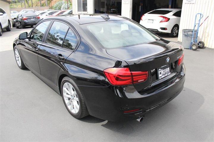 $16496 : 2017 BMW 3 Series image 5