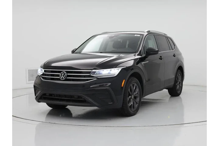 $21998 : Volkswagen Tiguan 2022 SE 4d image 4