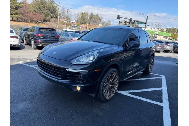 $19999 : 2016 Cayenne S image 2