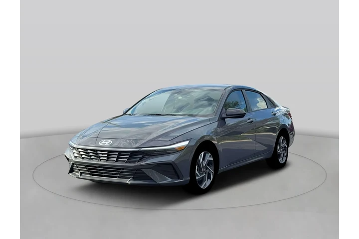 $24420 : Hyundai ELANTRA Hybrid 2025 image 2