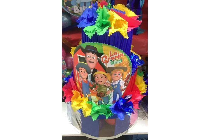 Cake Pinatas image 7