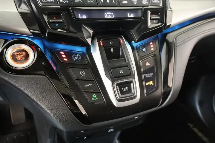 $27516 : Honda Odyssey 2021 Touring 4 image 7