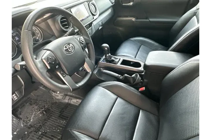 $38500 : Toyota Tacoma 2020 4x4 TRD O image 9