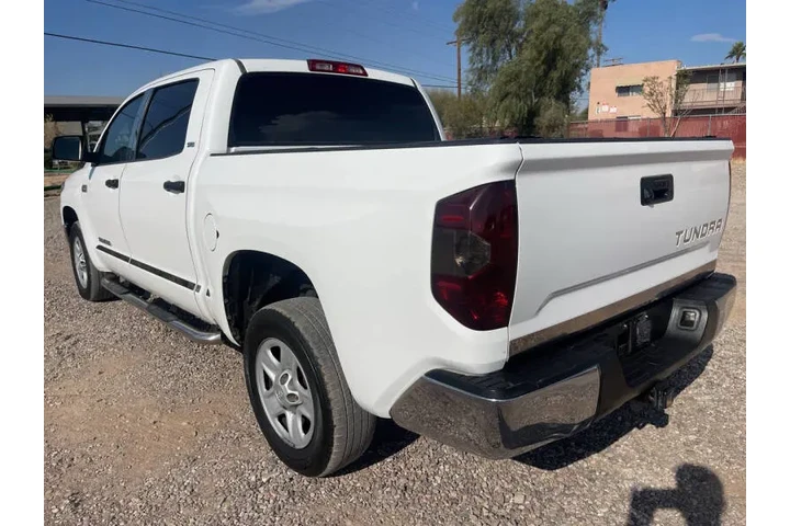 $18495 : 2014 Tundra SR5 image 6