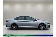 $18998 : Volkswagen Jetta 2023 Sport thumbnail