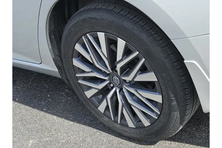 Nissan Altima 2023 AWD 2.5 S image 7