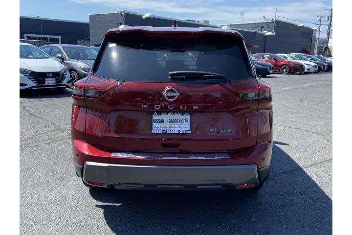 $29487 : Nissan Rogue 2025 AWD SL 4dr image 9