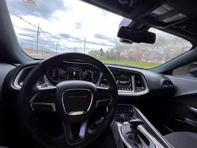 $24999 : Used 2019 Challenger R/T RWD image 10