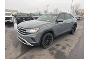 $22500 : Volkswagen Atlas Cross Sport thumbnail