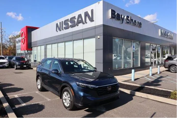 $25913 : Honda CR-V 2024 LX 4dr SUV image 1