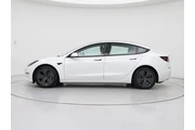 $25998 : Tesla Model 3 2023 4dr Sedan thumbnail