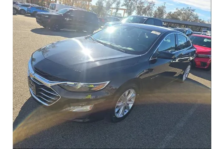 $17995 : Chevrolet Malibu 2023 LT 4dr image 1