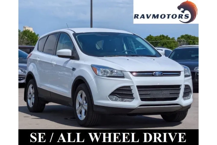 $8752 : 2015 Escape SE image 1