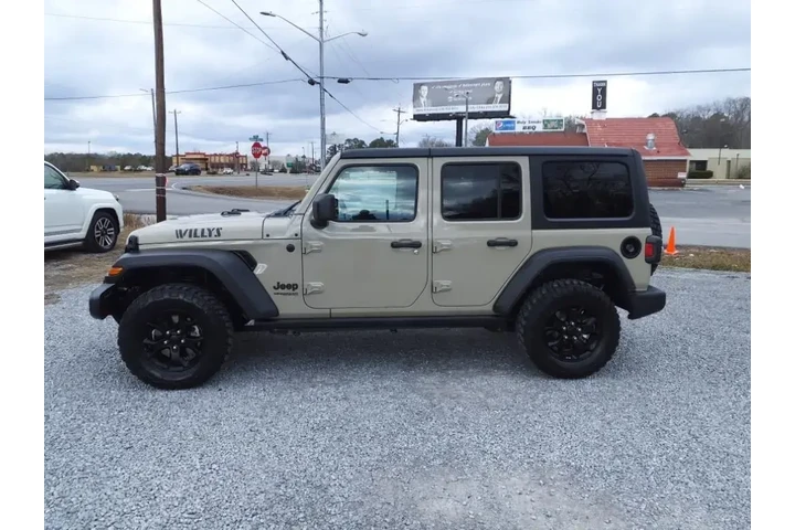 $26987 : Jeep Wrangler Unlimited 2022 image 2