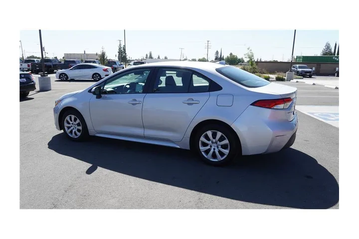$22250 : 2024 Corolla LE image 8
