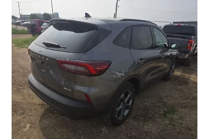 $24849 : Ford Escape 2025 AWD ST-Line image 3