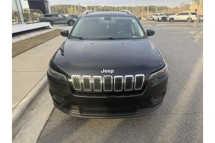 $13421 : Jeep Cherokee 2020 4x4 Latit image 3