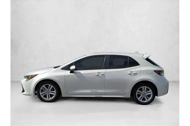 $14995 : Toyota Corolla Hatchback 201 image 8