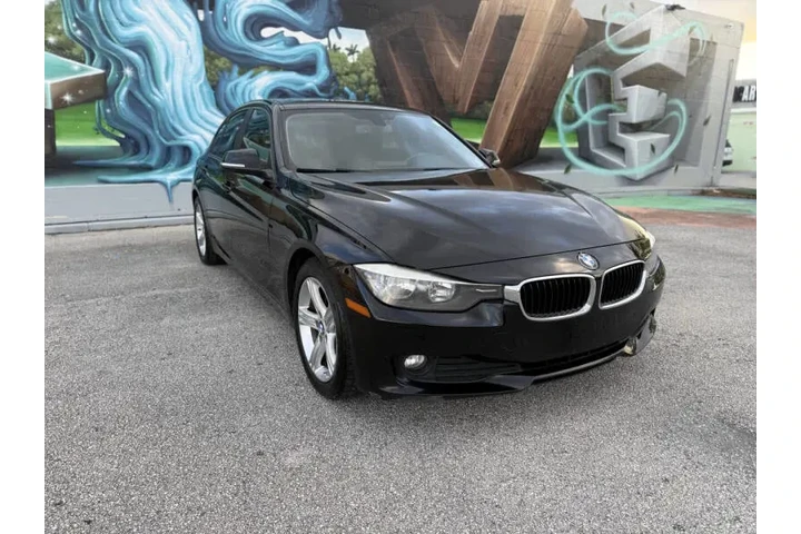 $4999 : 2013 BMW 3 Series 320i xDrive image 4
