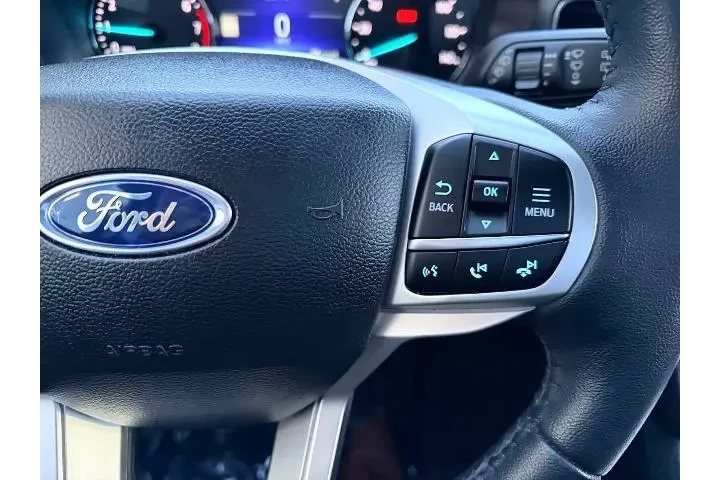 $34989 : Ford Explorer 2023 AWD XLT 4 image 7