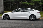 $22995 : Tesla Model 3 2023 4dr Sedan thumbnail