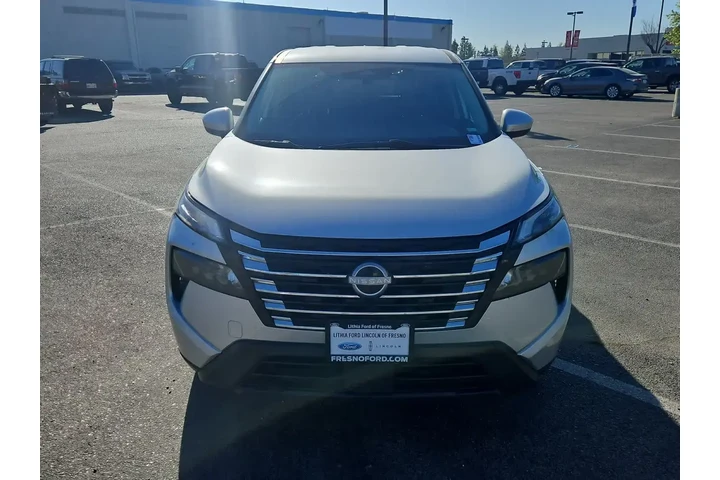 $19500 : Nissan Rogue 2024 SV 4dr Cro image 4