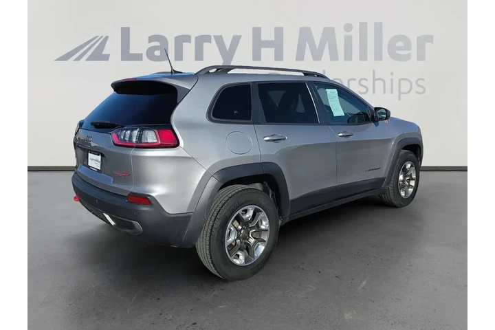 $16583 : Jeep Cherokee 2019 4x4 Trail image 5