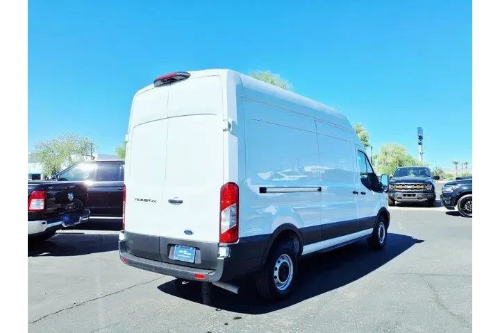 $39988 : Ford Transit 2023 250 3dr LW image 6
