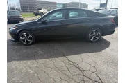 Hyundai ELANTRA 2023 Limited en Binghamton
