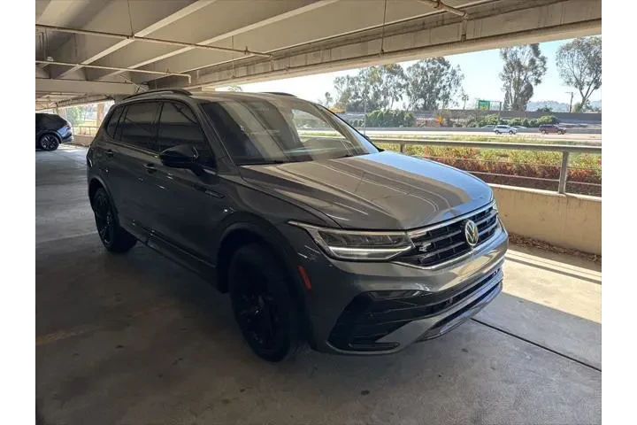 $21995 : Volkswagen Tiguan 2023 SE R- image 4