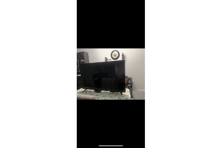 $100 : Televisión plasma image 1