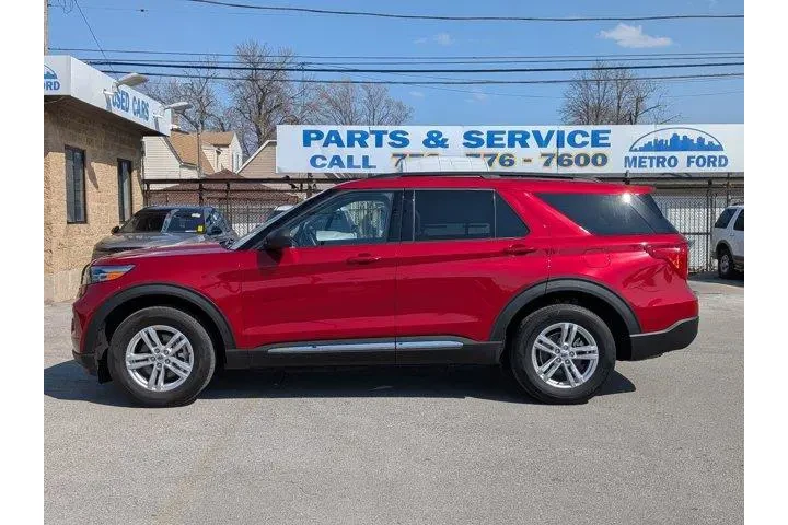 $30997 : Ford Explorer 2022 AWD XLT 4 image 7